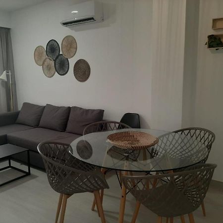 Sol Playa Suites Valencia Buitenkant foto