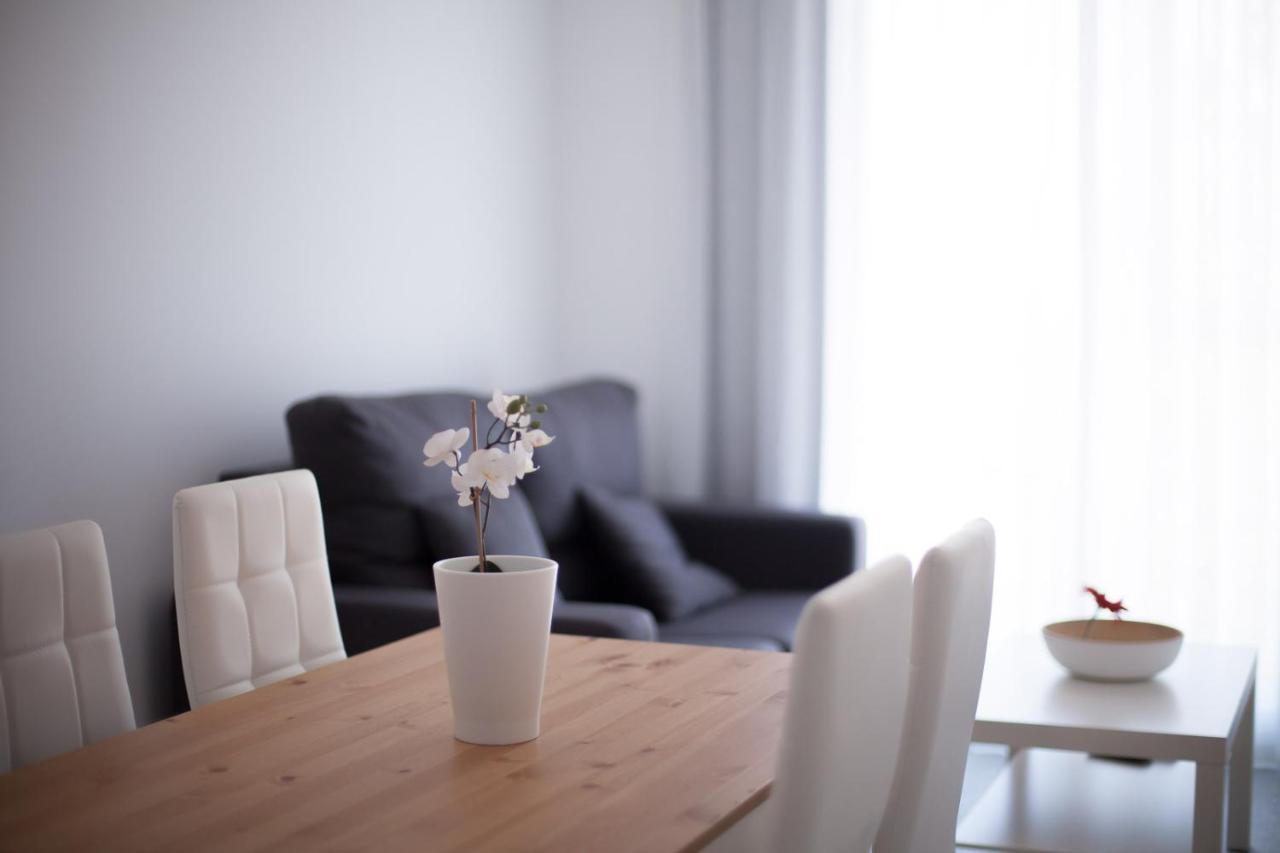 Sol Playa Suites Valencia Buitenkant foto