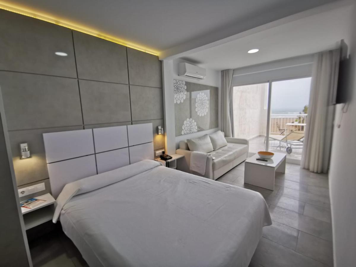 Sol Playa Suites Valencia Buitenkant foto