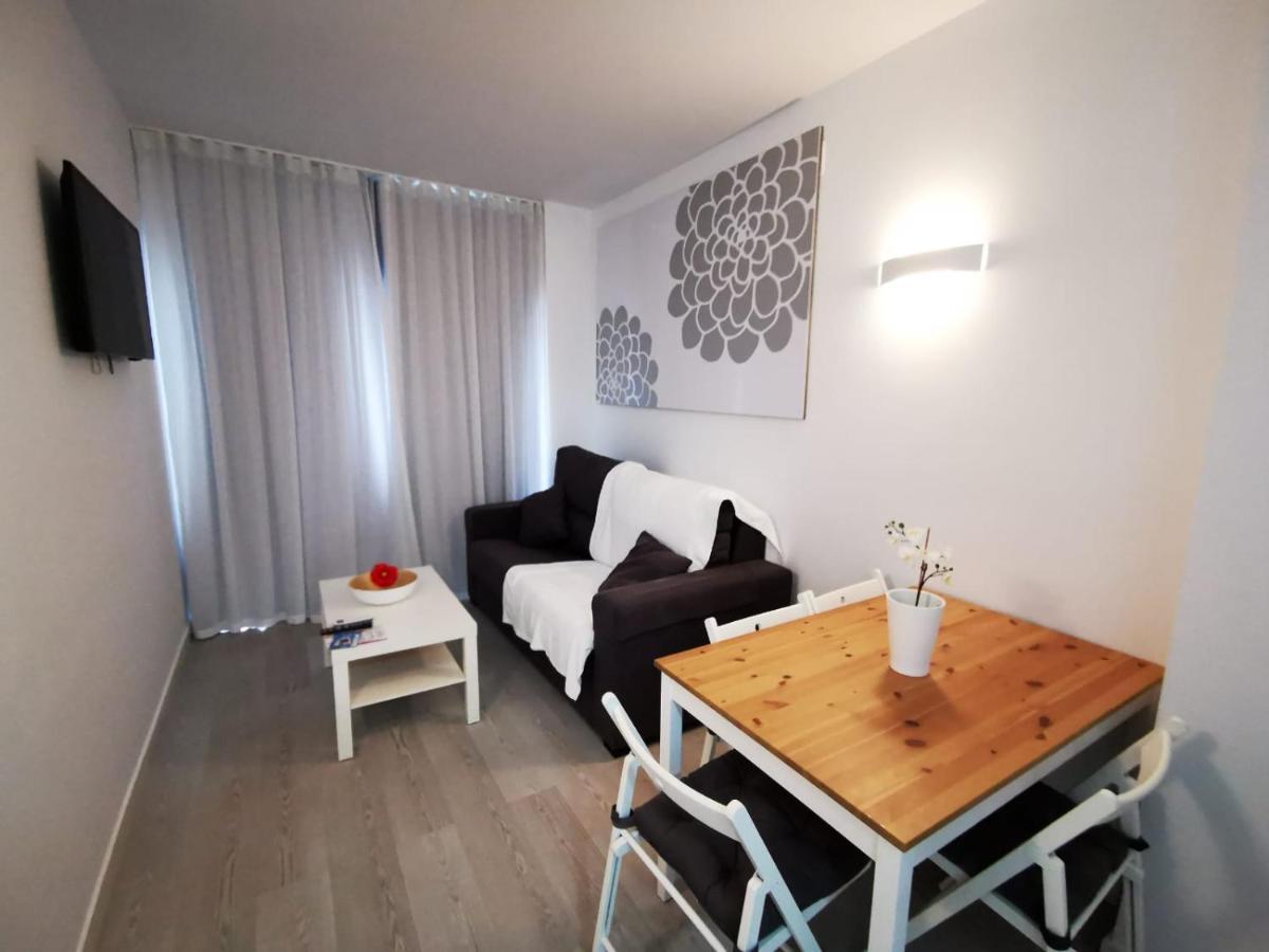 Sol Playa Suites Valencia Buitenkant foto