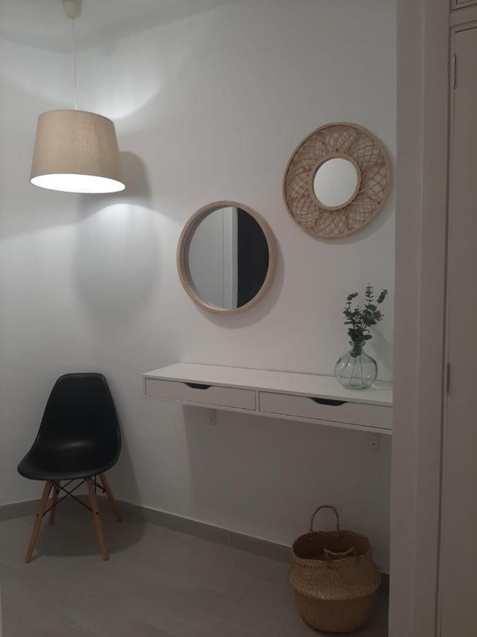 Sol Playa Suites Valencia Buitenkant foto