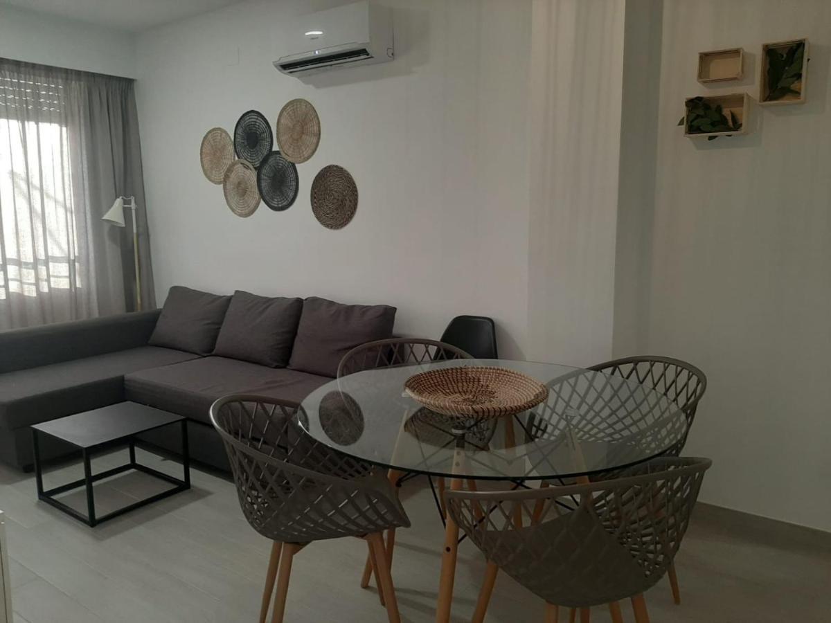 Sol Playa Suites Valencia Buitenkant foto