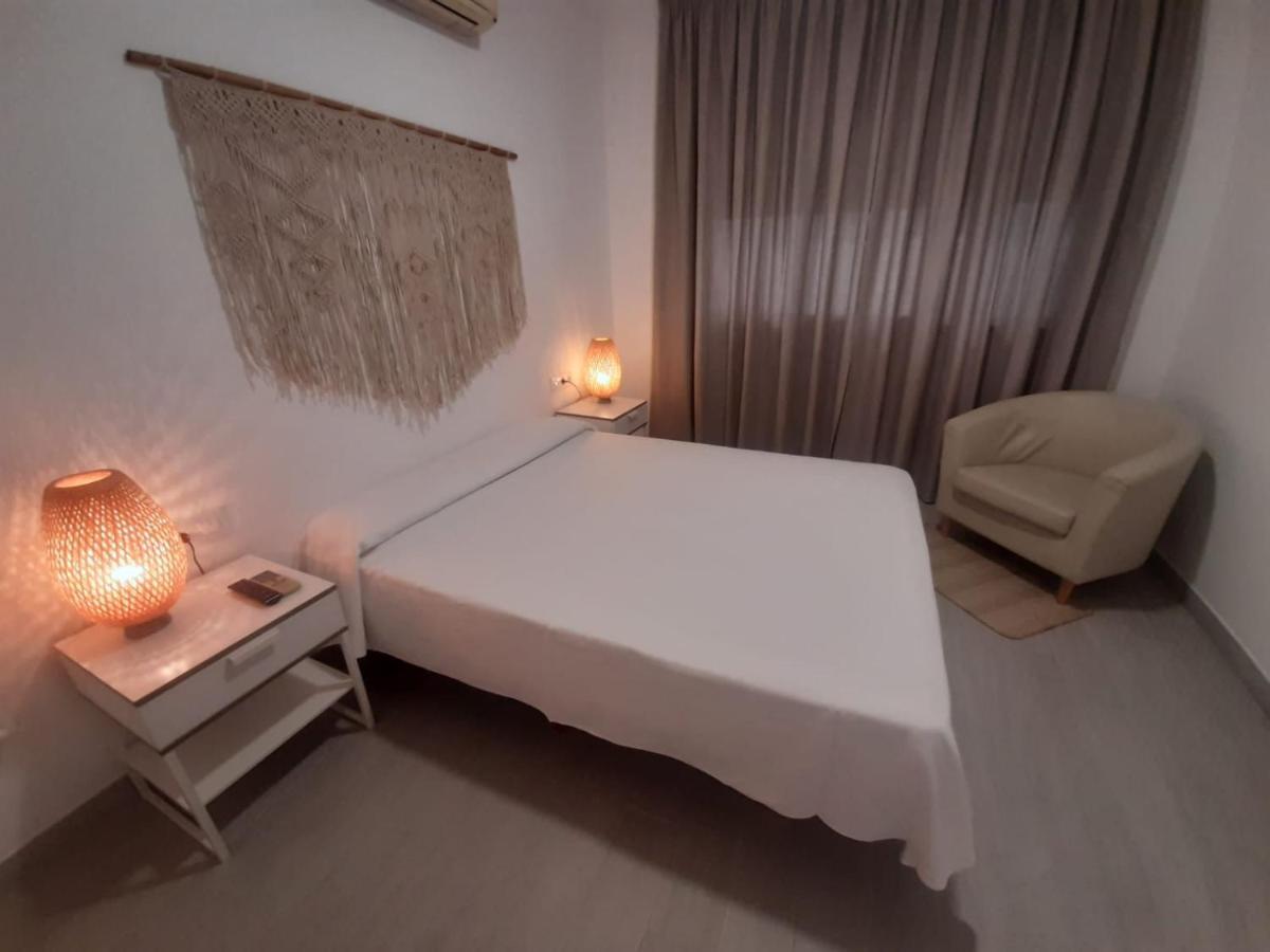 Sol Playa Suites Valencia Buitenkant foto