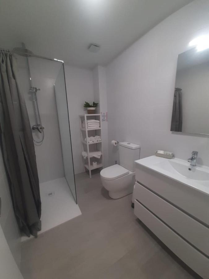 Sol Playa Suites Valencia Buitenkant foto